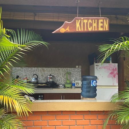 Krisna Homestay Canggu Zewnętrze zdjęcie